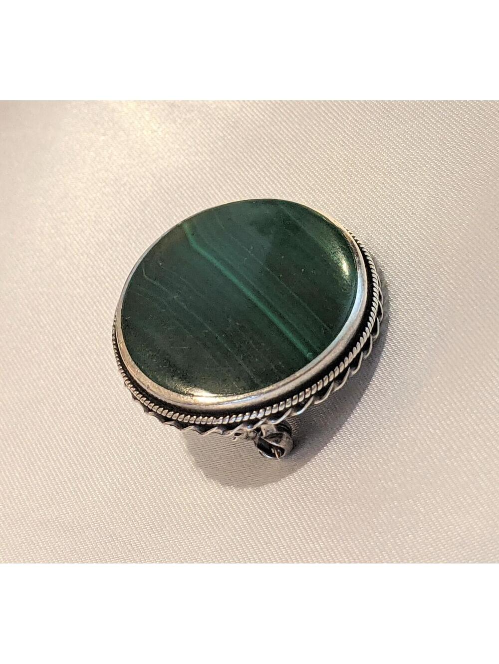Vintage Natural Malachite Stone Brooch Pin Oval Shaped Sterling Silver 11.25g - Picture 4 of 8